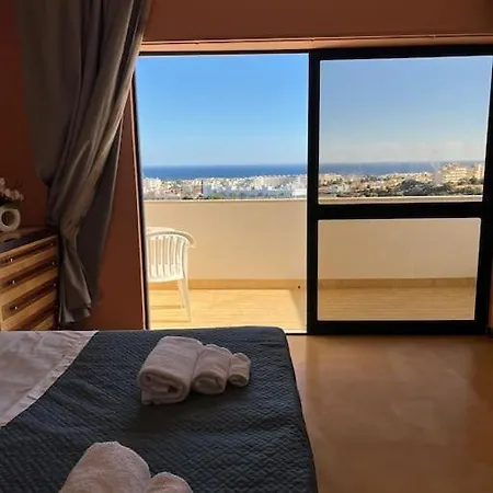 Ocean Eyes. Amazing 180º View Of The Sea And Αλμπουφέιρα